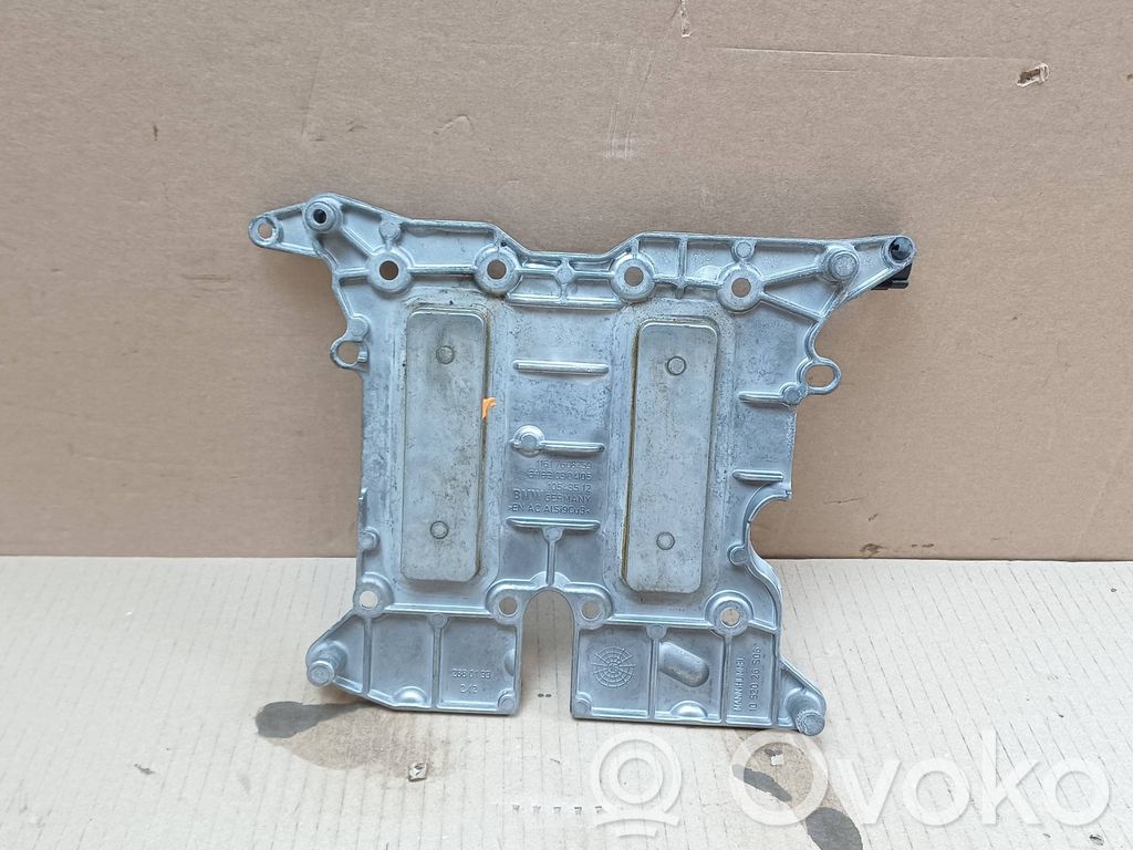 BMW X5 F15 Alte piese compartiment motor 