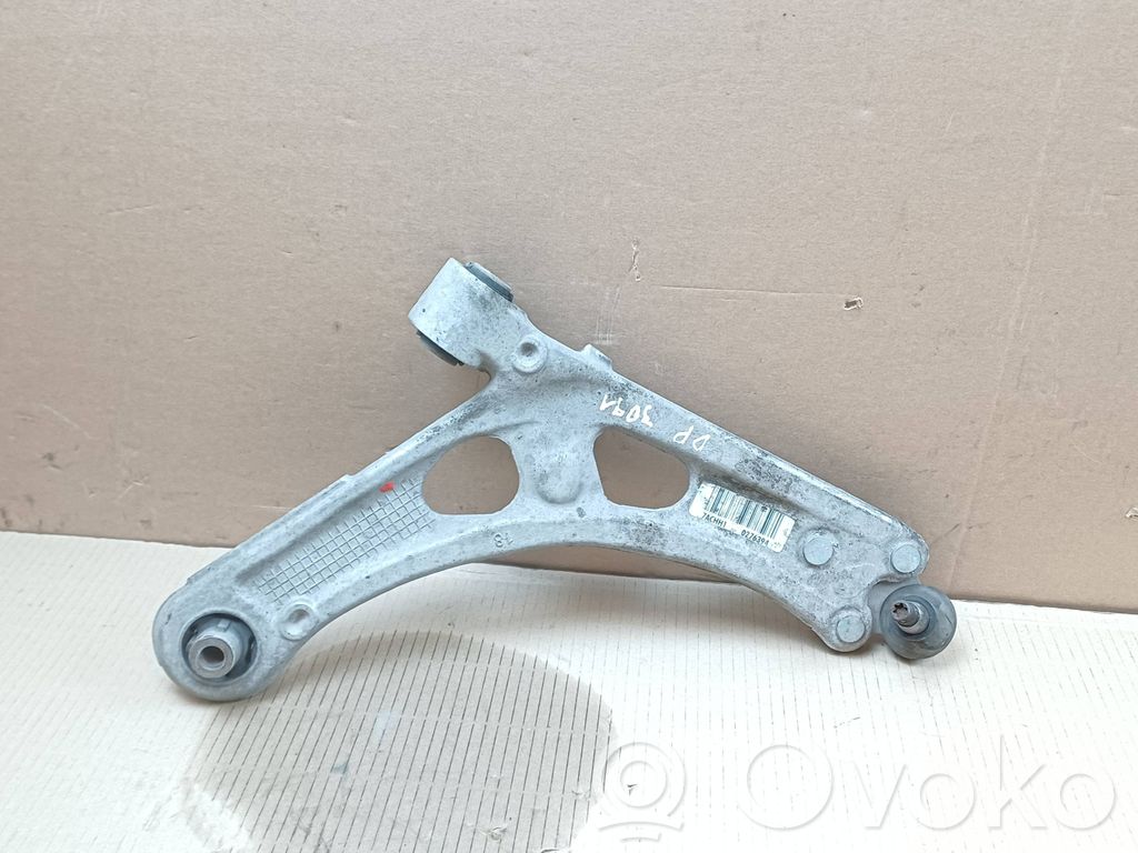 Opel Combo E Basculă inferioară față 