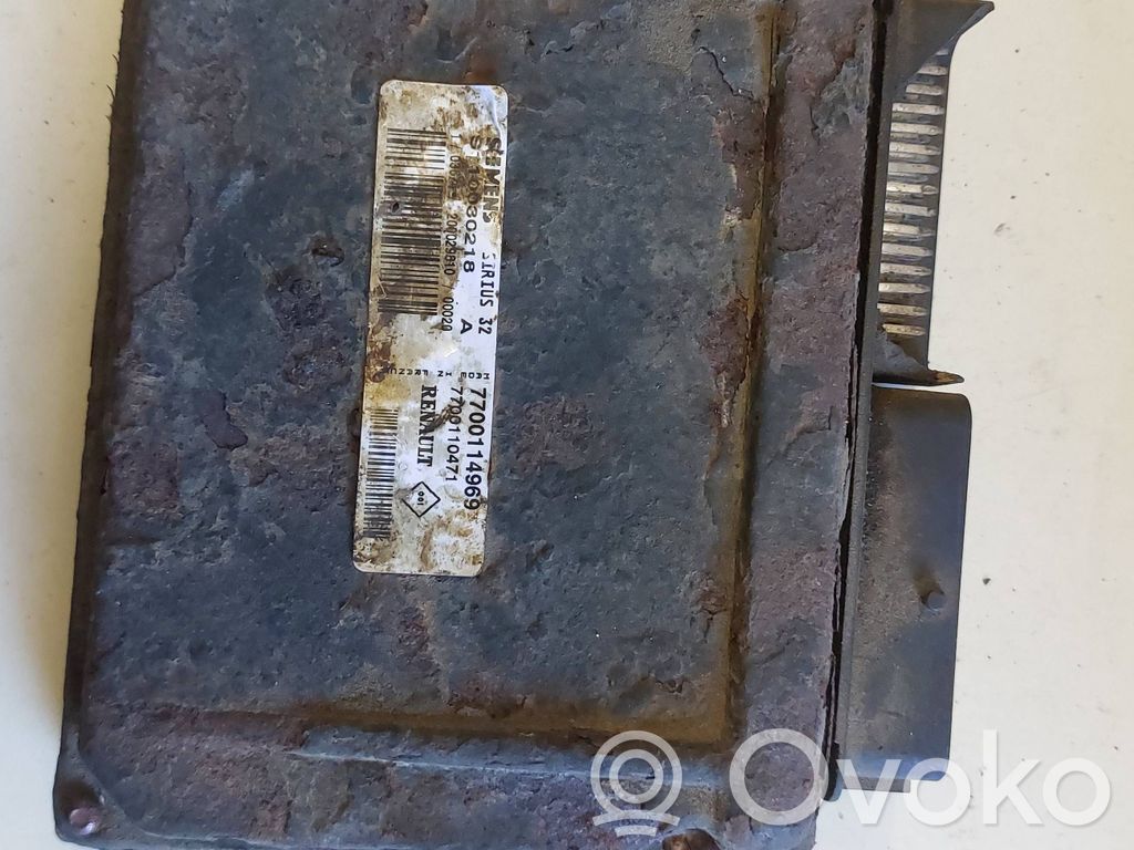 Renault Laguna I Engine control unit/module 