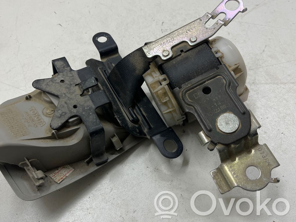 Toyota Corolla Verso AR10 Pas bezpieczeństwa fotela tylnego 