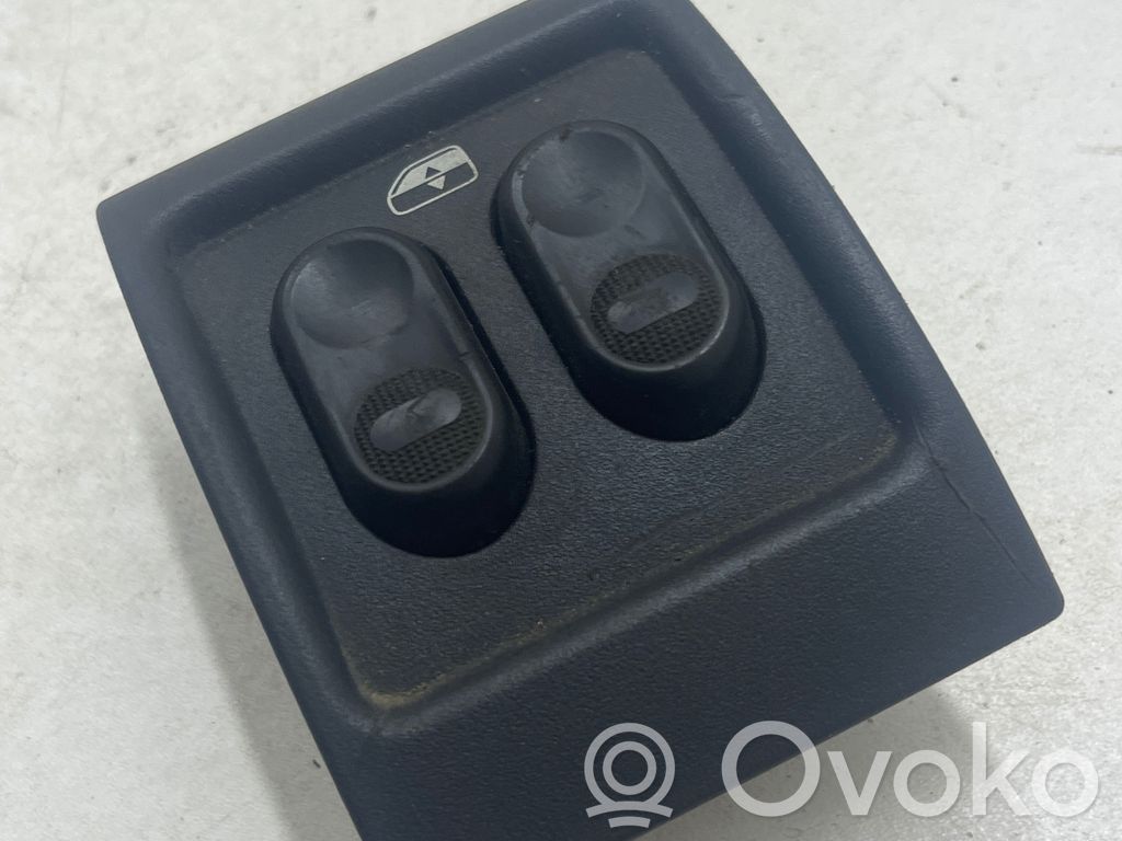 Chrysler PT Cruiser Electric window control switch 