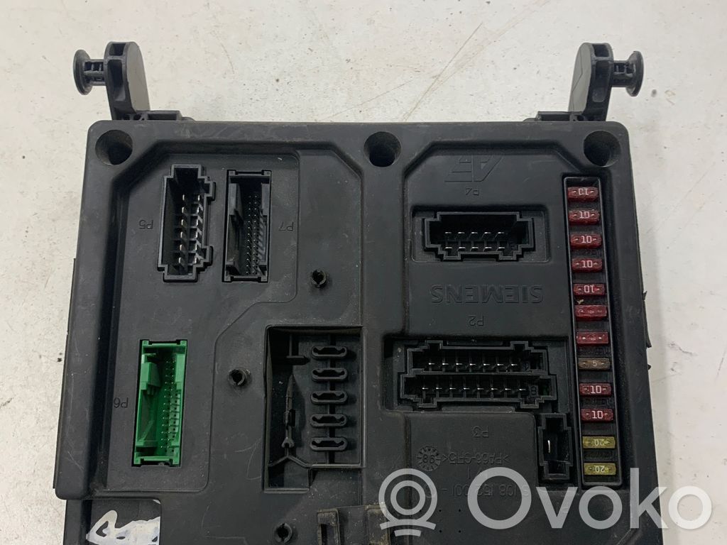 Volkswagen Sharan Fuse module 