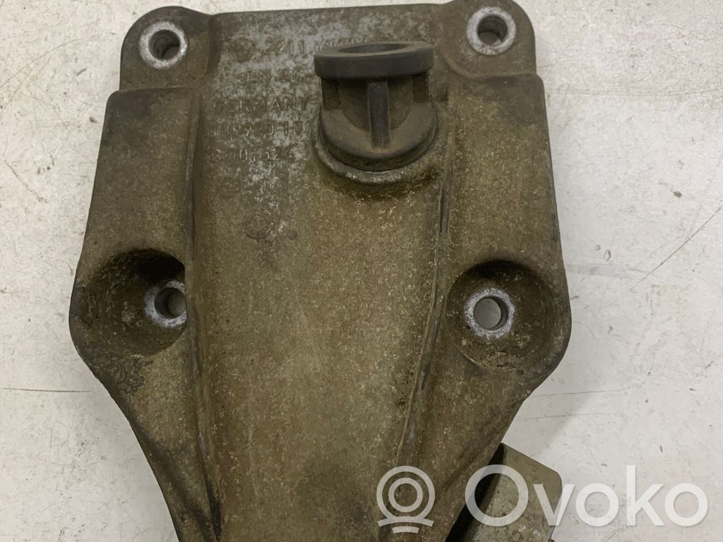 BMW 5 F10 F11 Engine mounting bracket 