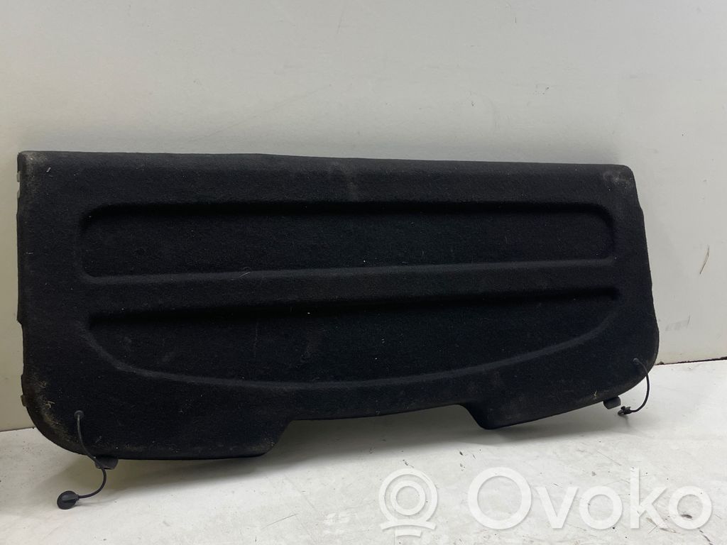 Ford Fiesta Hattuhylly 