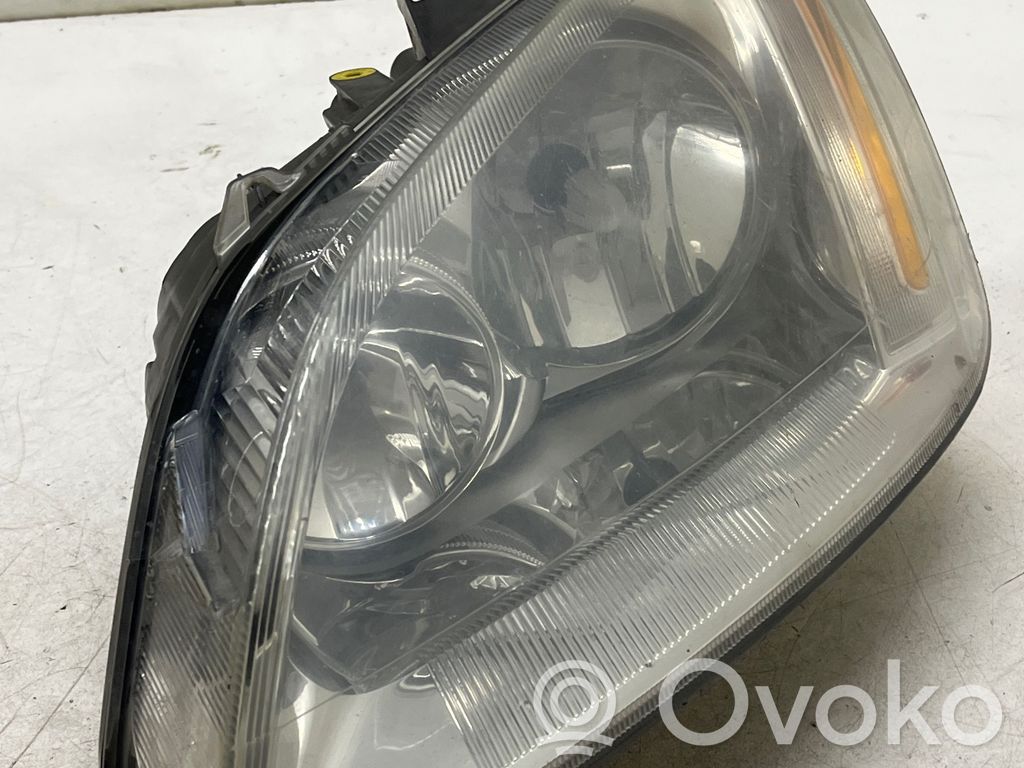 Ford C-MAX I Headlight/headlamp 