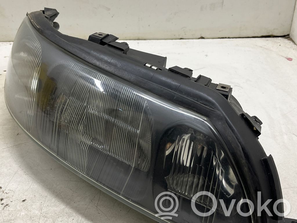 Volvo S60 Phare frontale 