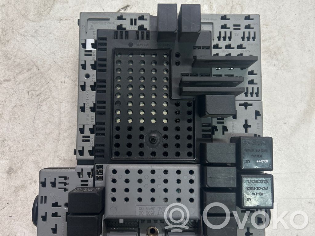 Volvo S80 Fuse module 