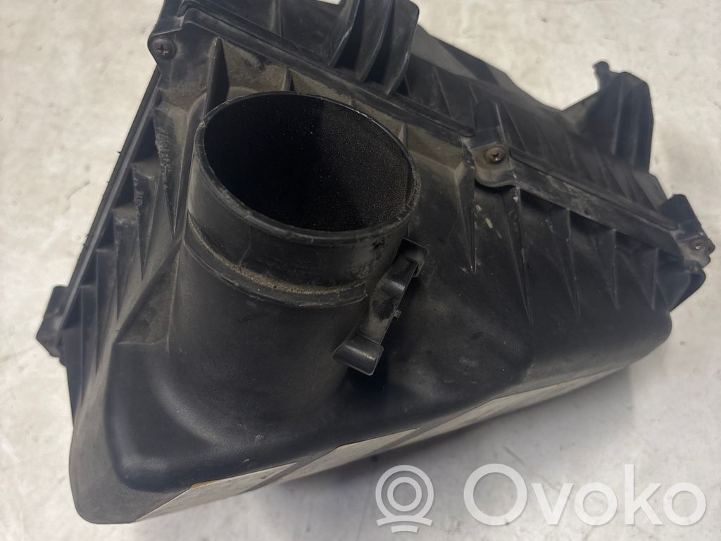 Ford S-MAX Air filter box 