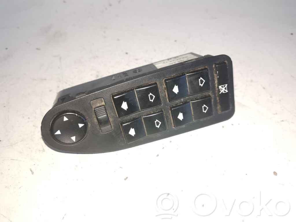 Electric window control switch   8380646