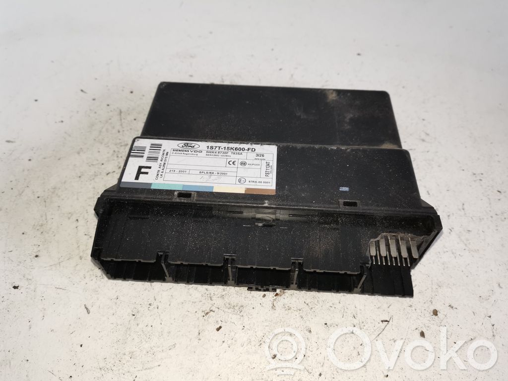 Ford Focus Comfort/convenience module 
