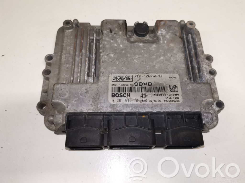 Ford Focus Engine control unit/module 