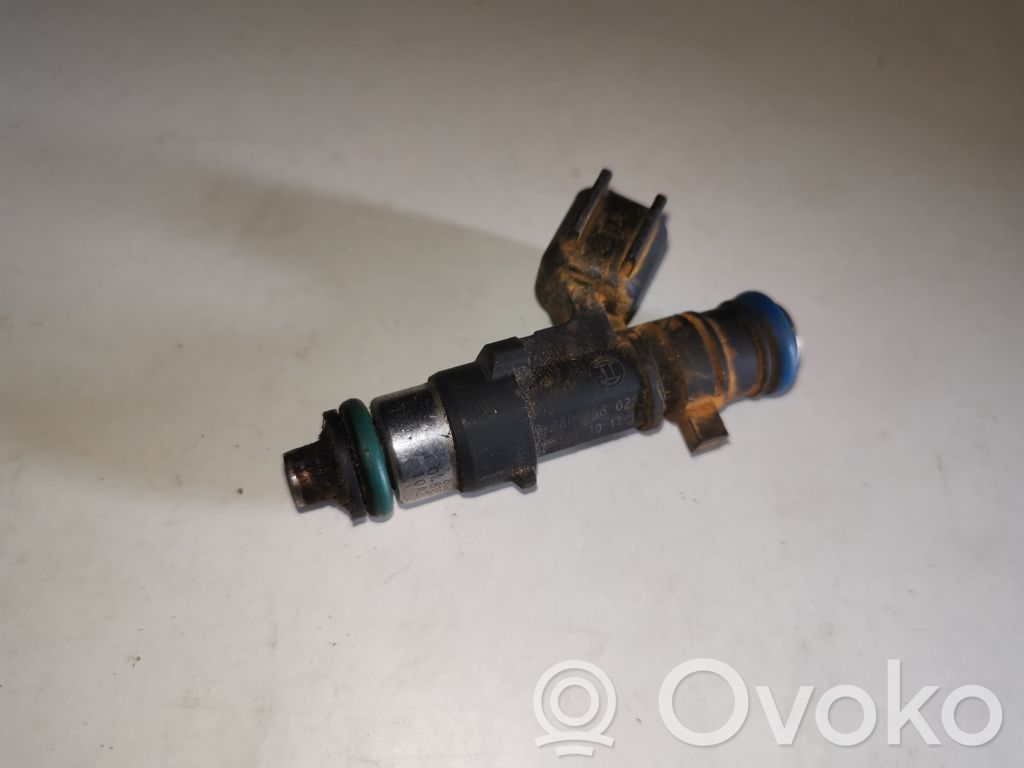 Chrysler Pacifica Fuel injector 