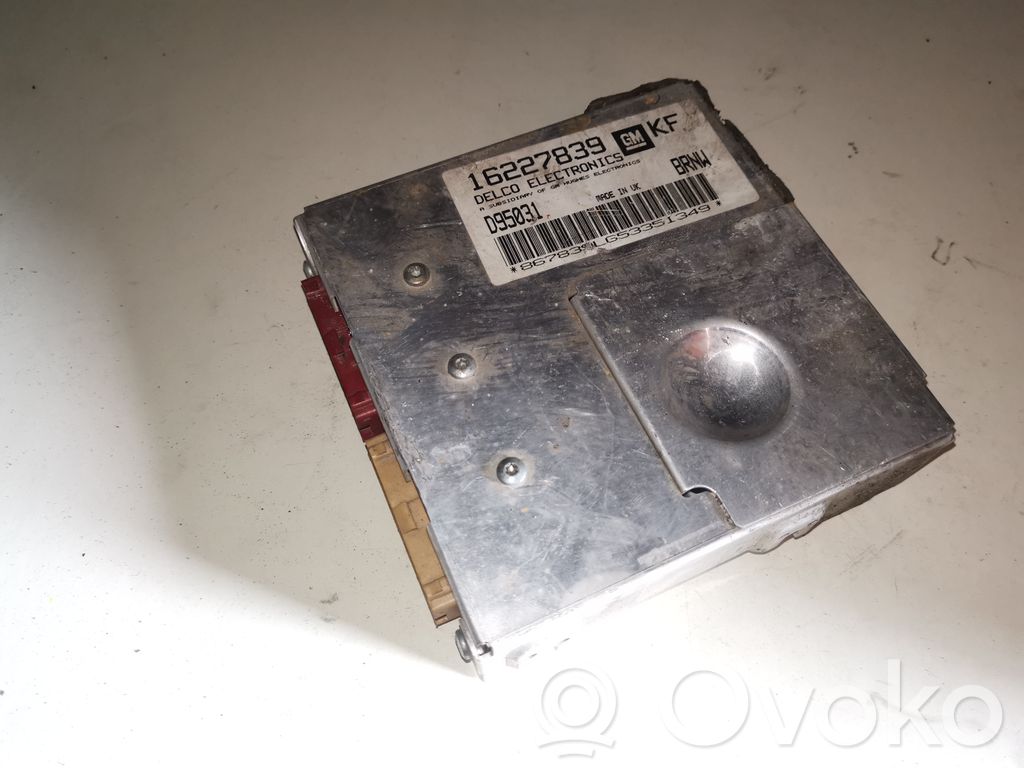 Opel Tigra A Engine control unit/module 