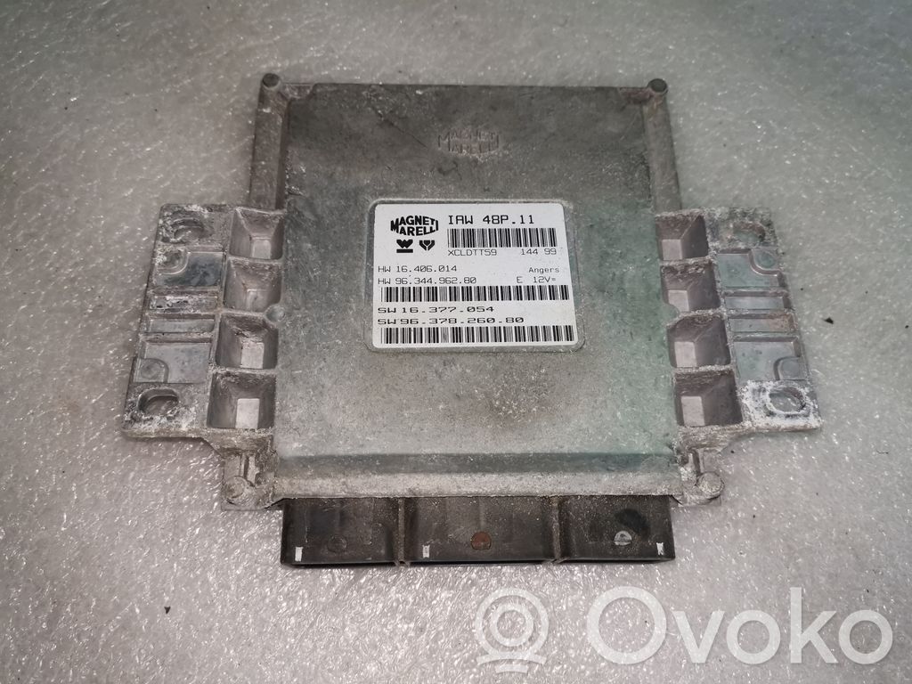 Peugeot 406 Engine control unit/module 