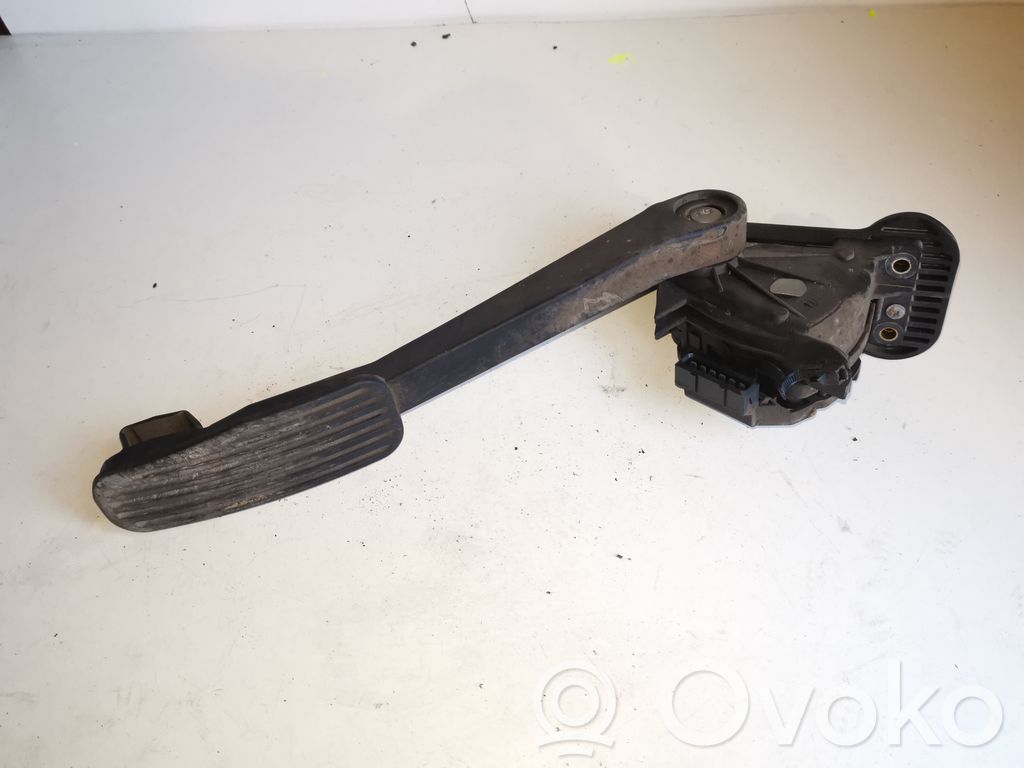 Volvo S80 Akceleratoriaus pedalas 