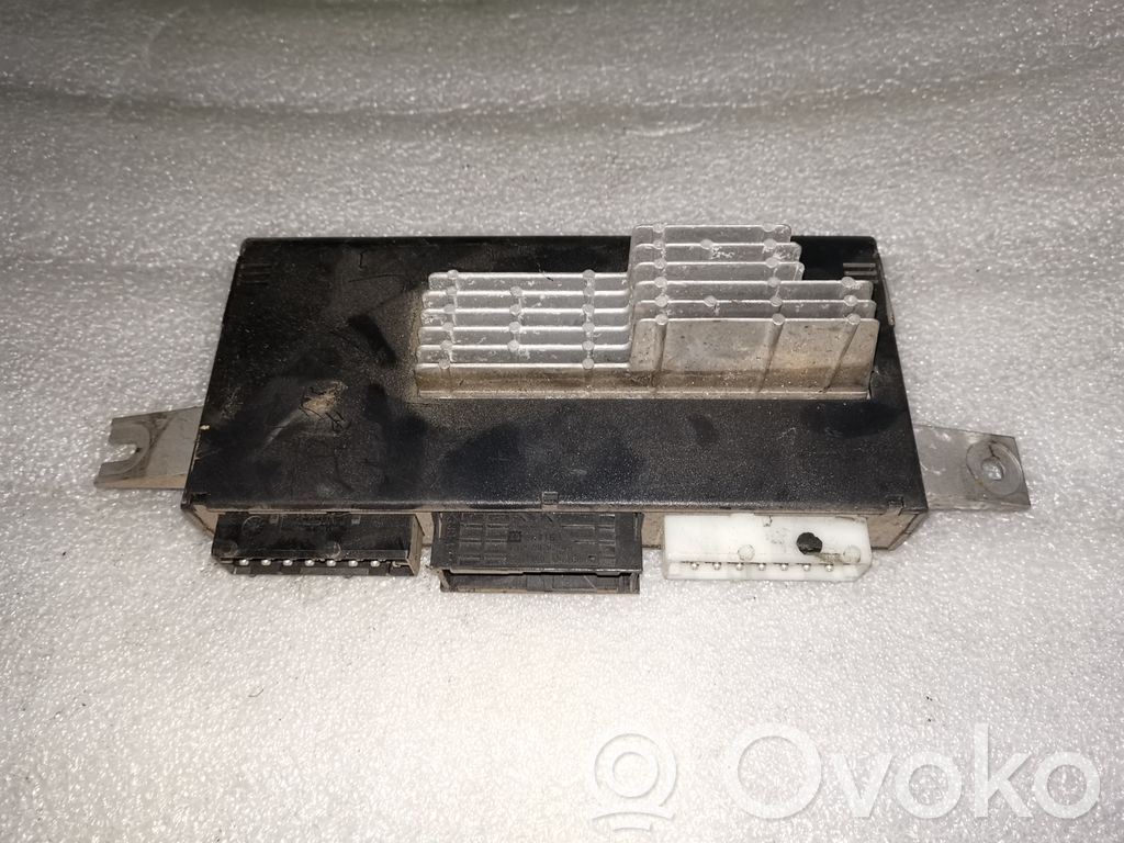 BMW 5 E39 Šviesų modulis 
