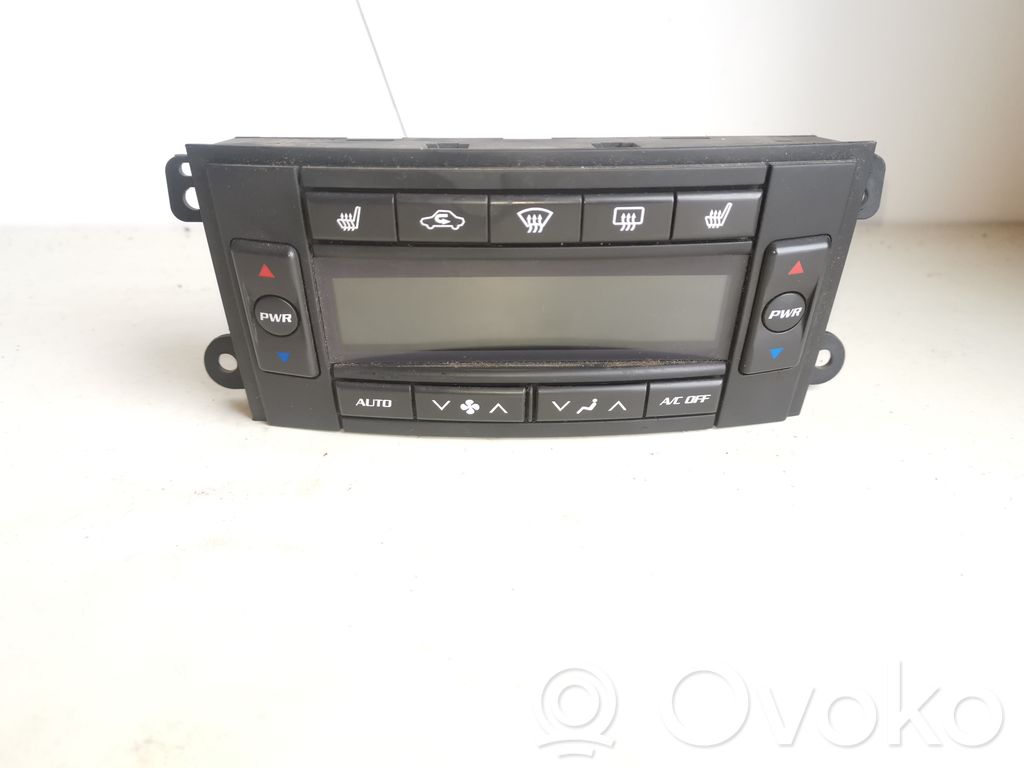 Cadillac CTS Climate control unit 