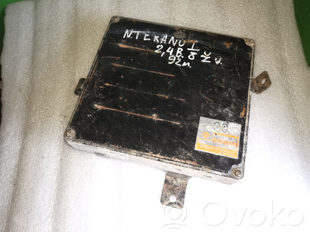 Nissan Terrano Engine control unit/module 