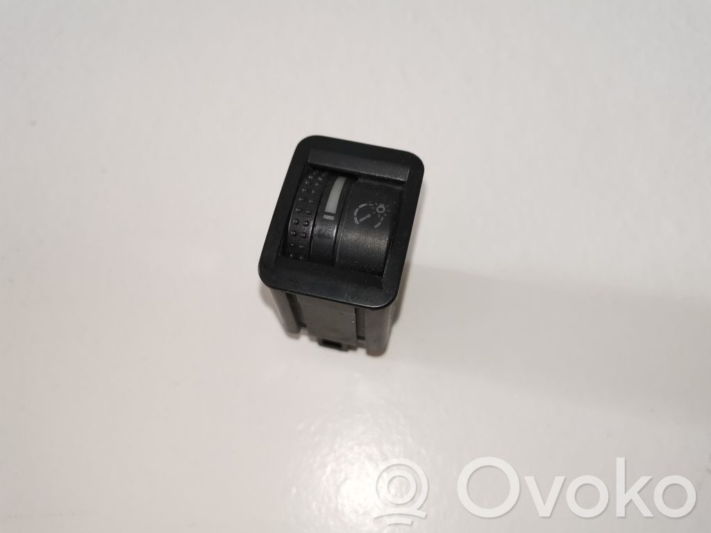 Volkswagen New Beetle Panel lighting control switch 