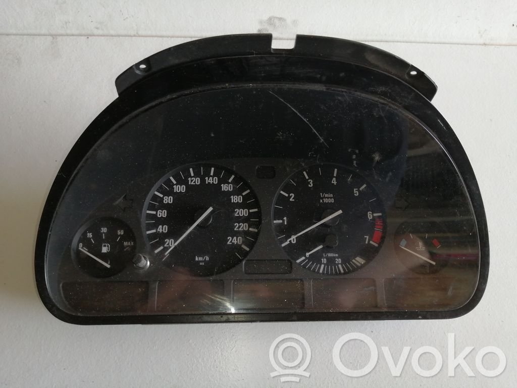 BMW 5 E39 Speedometer (instrument cluster) 