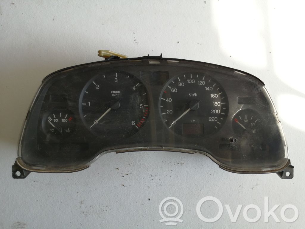Opel Astra G Spidometrs (instrumentu panelī) 