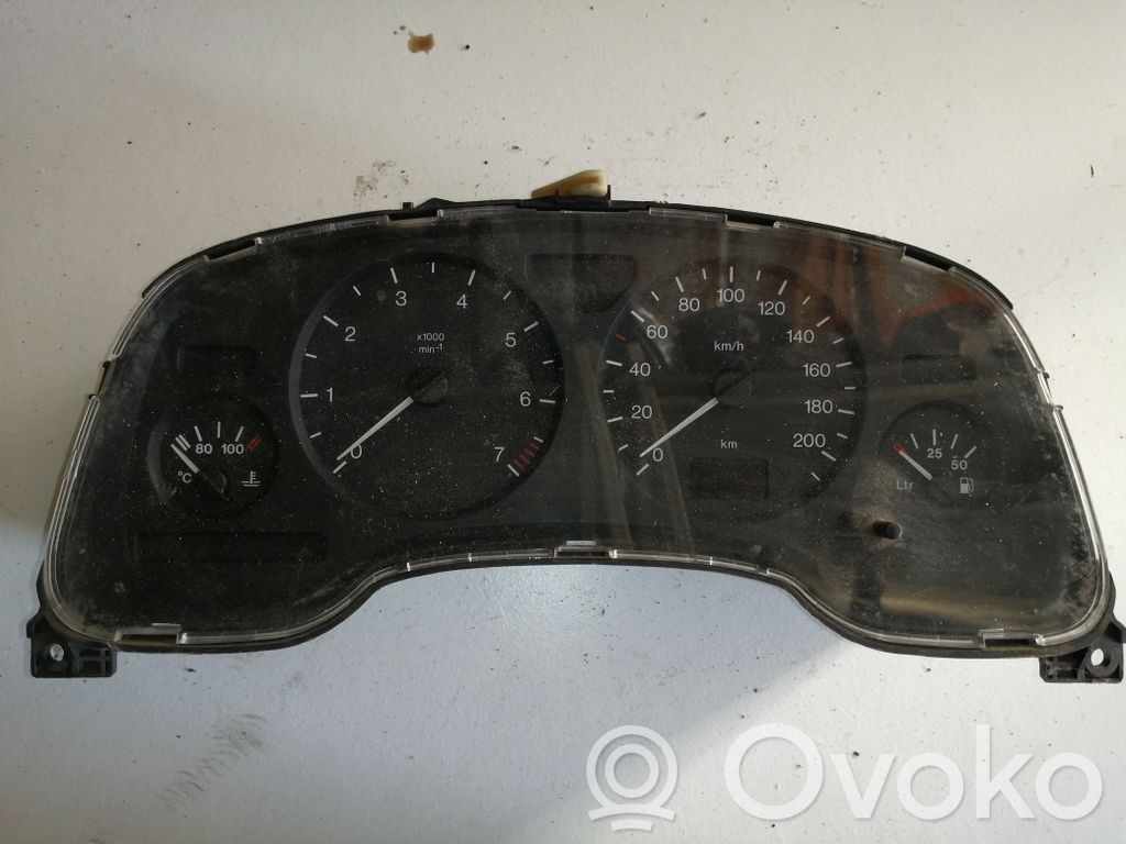 Opel Astra G Geschwindigkeitsmesser Cockpit 