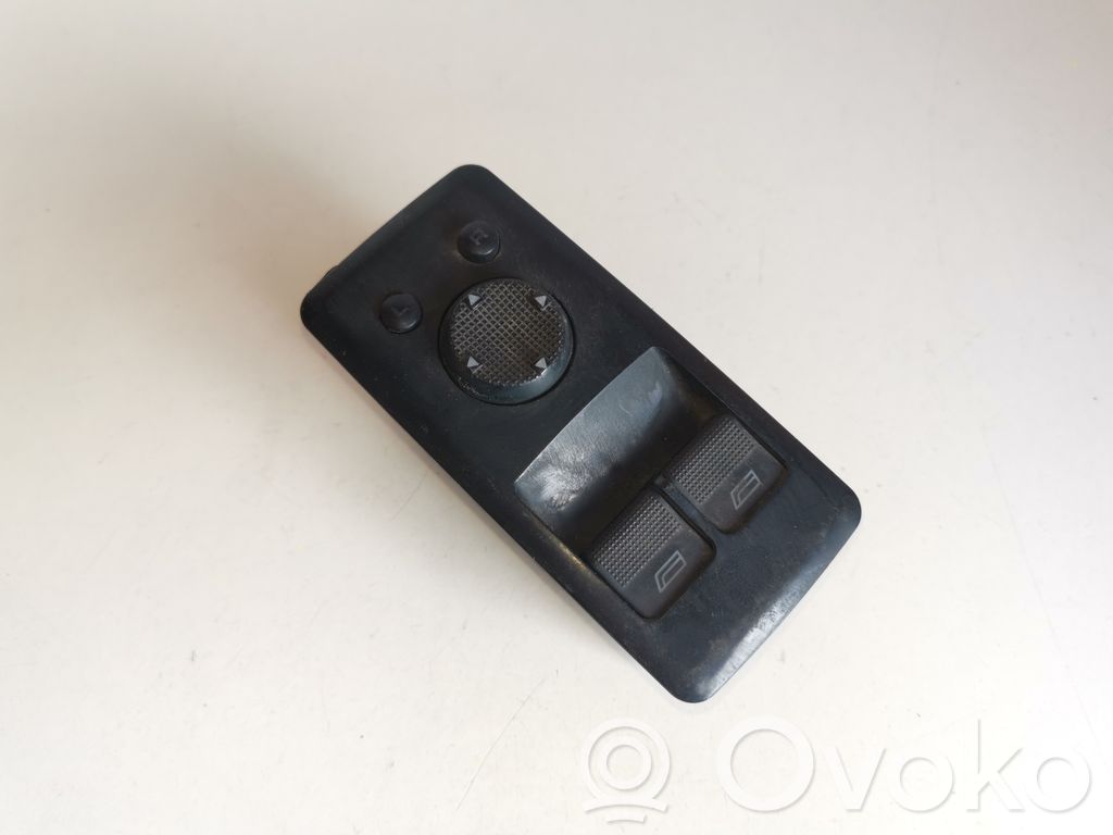 Volkswagen Transporter - Caravelle T4 Electric window control switch 