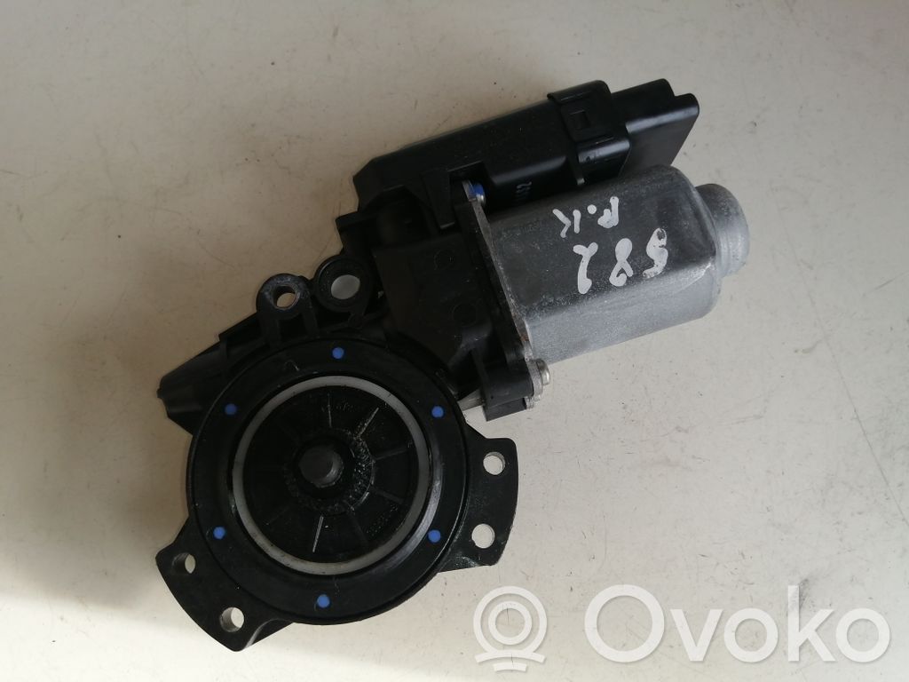 KIA Ceed Front door window regulator motor 