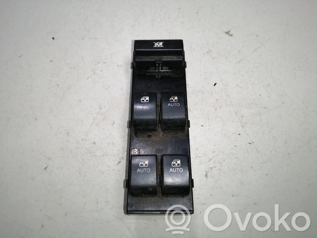 KIA Ceed Electric window control switch 