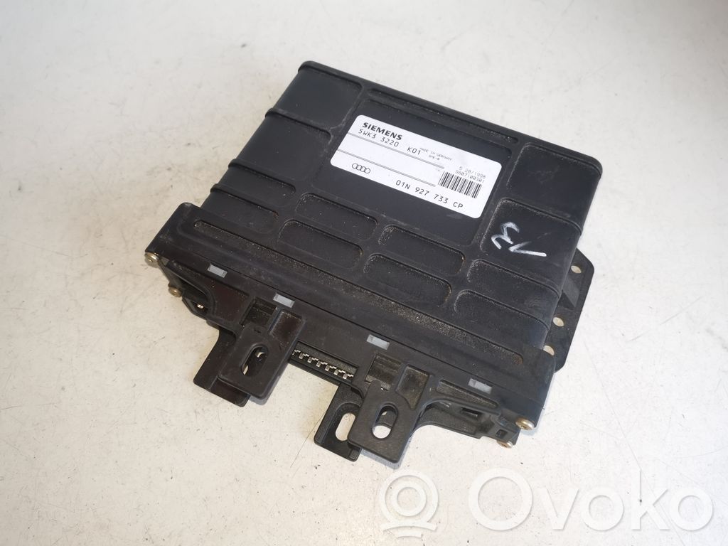 Audi A4 S4 B5 8D Sterownik / Moduł skrzyni biegów 