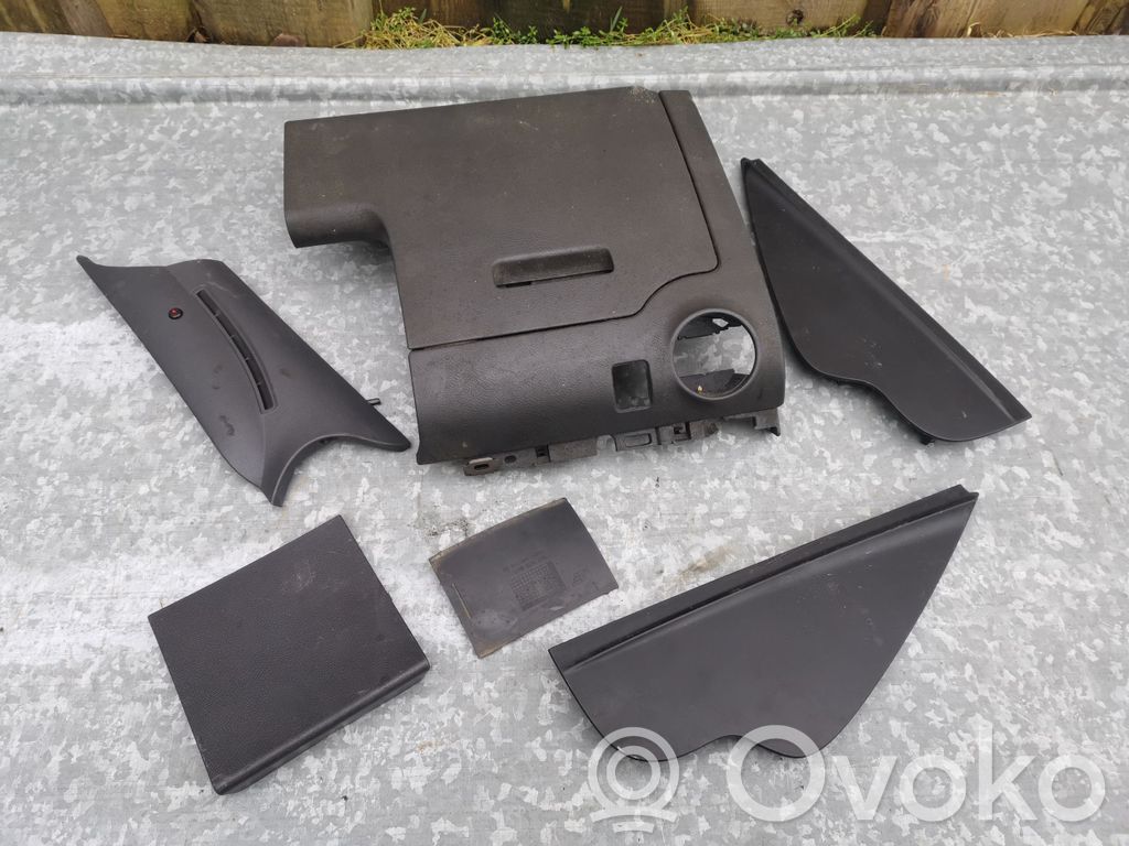 Volkswagen Sharan Boczny element deski rozdzielczej 