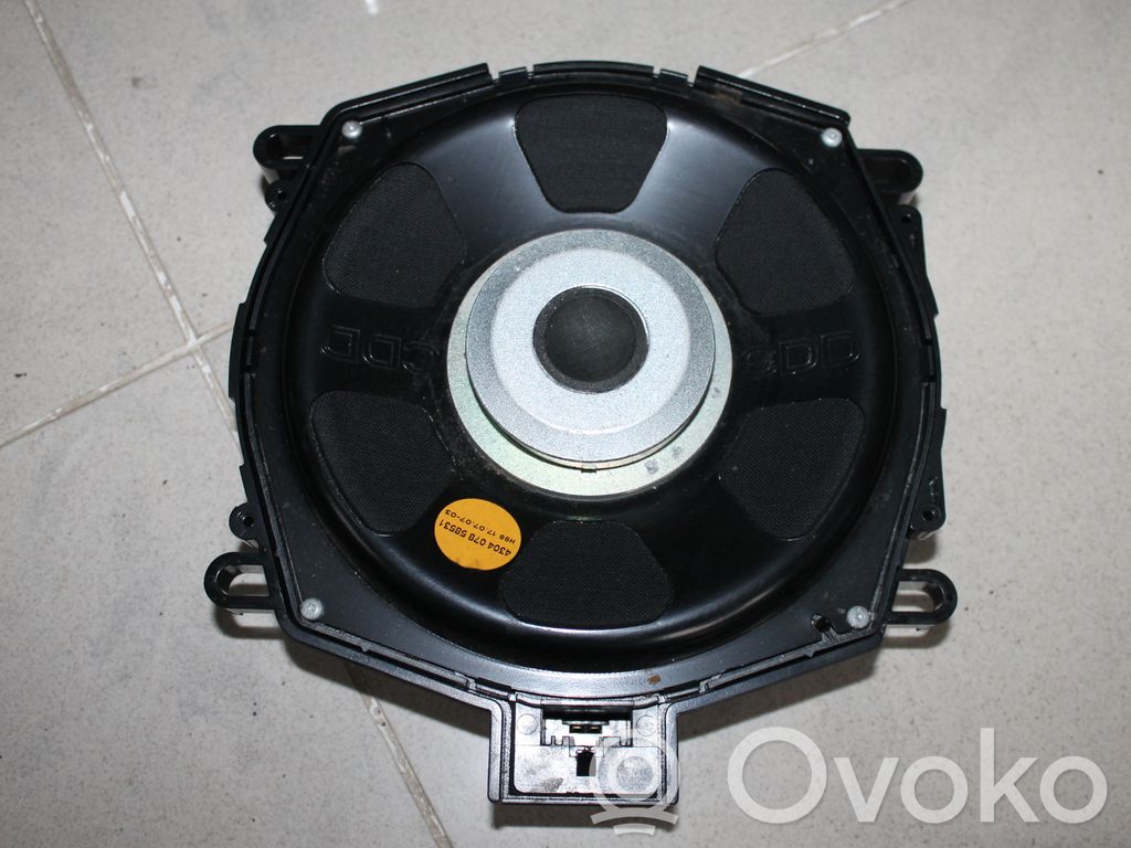BMW X5 E70 Enceinte subwoofer 