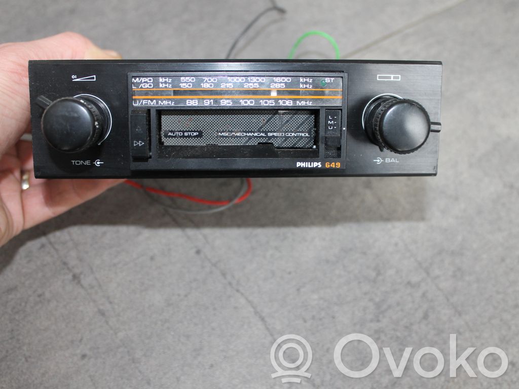 BMW 5 E34 Unidad delantera de radio/CD/DVD/GPS 