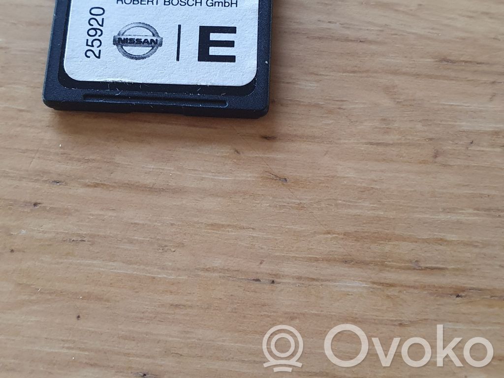 Nissan Juke I F15 Navigation maps CD/DVD 