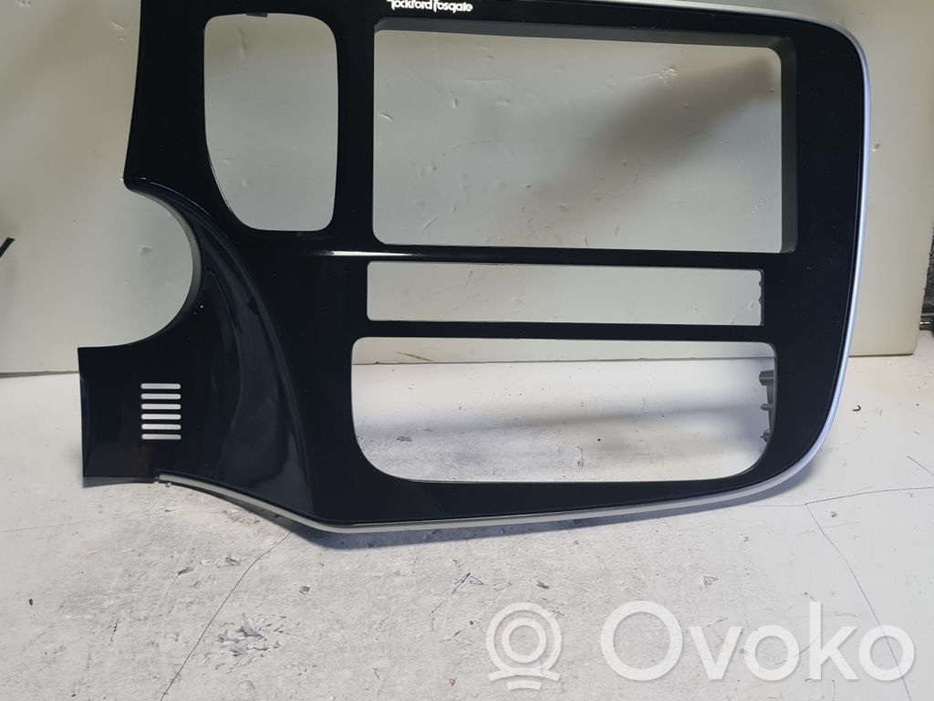 Mitsubishi Outlander Radijos/ navigacijos apdaila 