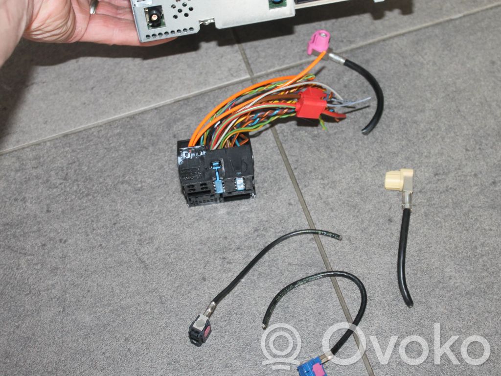 BMW 3 E90 E91 Äänijärjestelmän johdot 