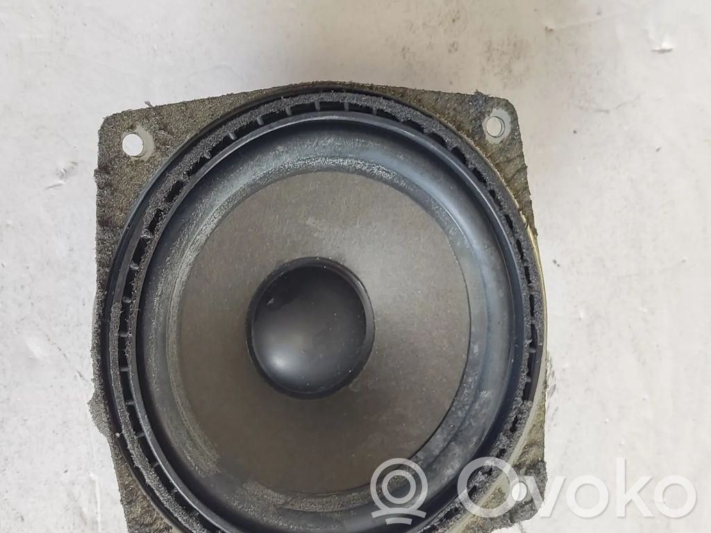 BMW 5 E39 Front door speaker 