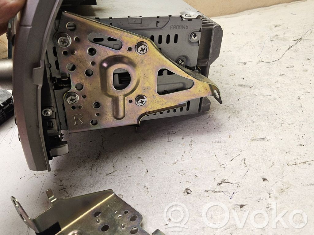 Toyota Corolla Verso AR10 Telar de cableado del sistema de sonido 