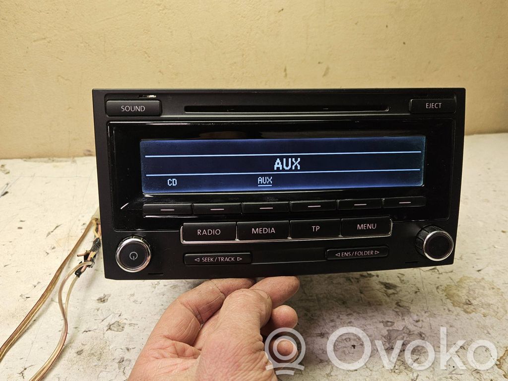 Volkswagen Multivan T5 Radija/ CD/DVD grotuvas/ navigacija 