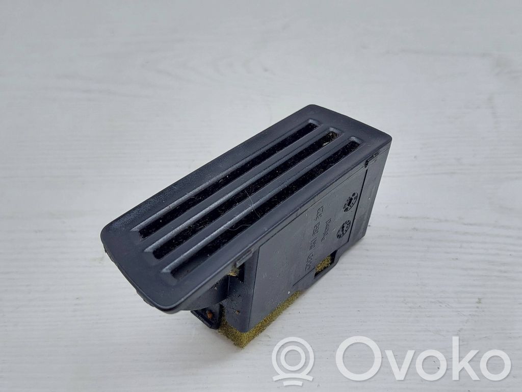 Audi A4 S4 B8 8K Osłona dźwigni hamulca ręcznego 