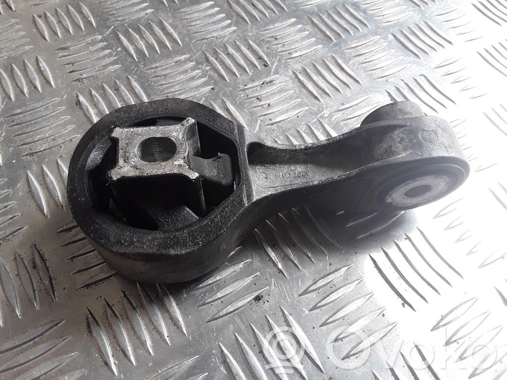 Engine mount bracket   8200404271