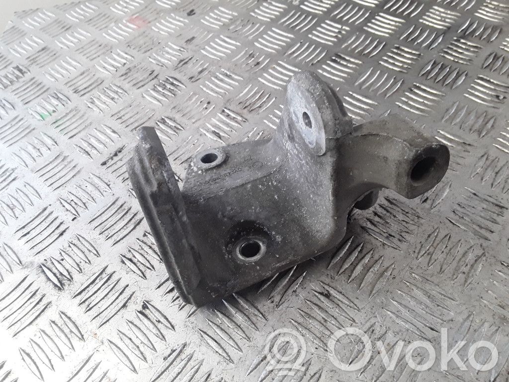 Dodge Journey Engine mounting bracket 