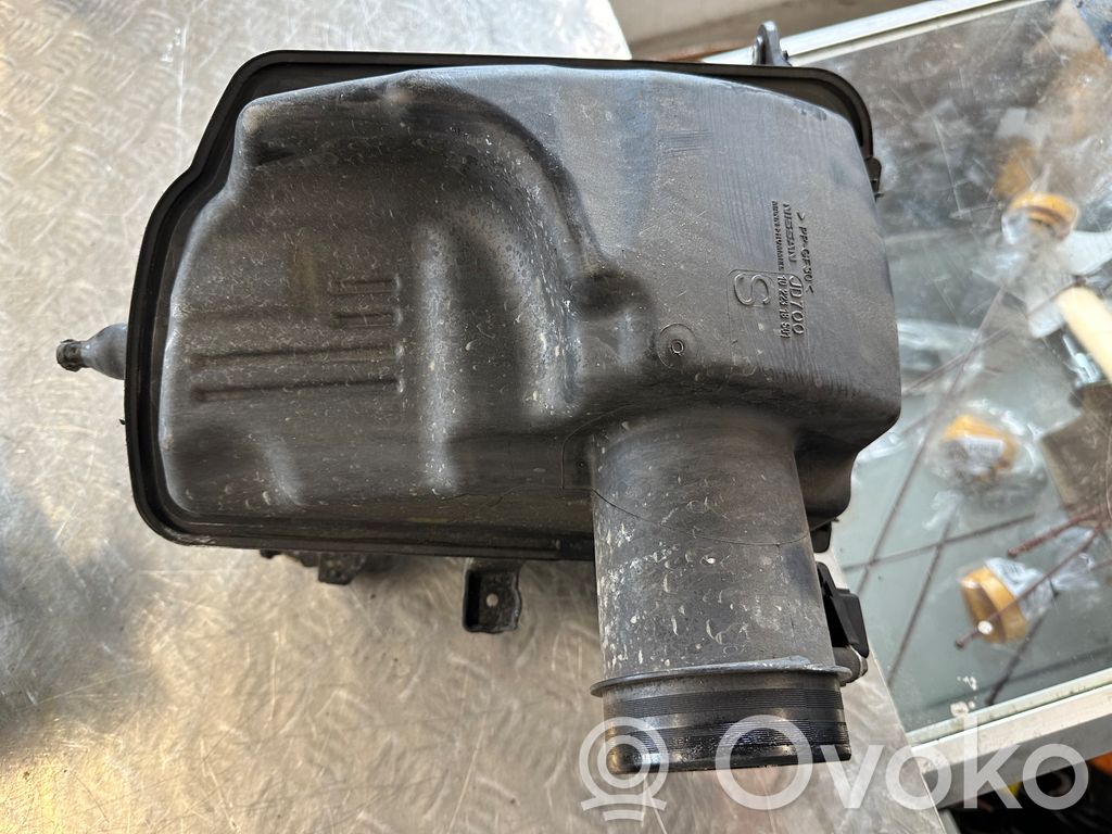 Nissan Qashqai Obudowa filtra powietrza 
