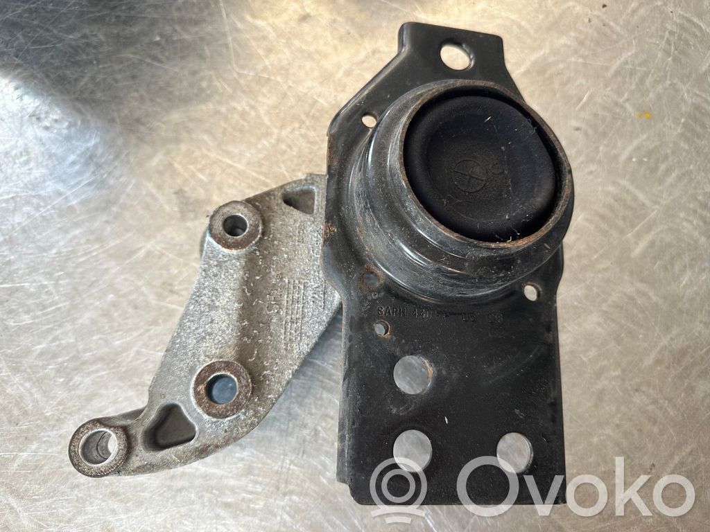 Renault Koleos I Engine mount bracket 