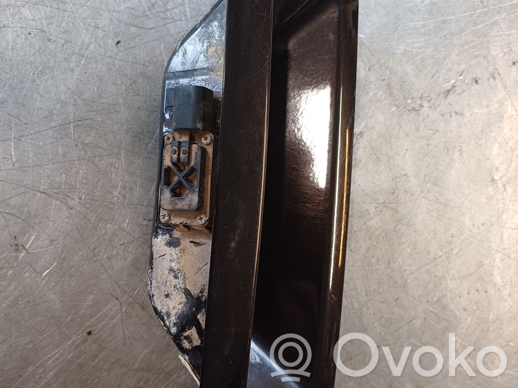 Ford Explorer Loading door exterior handle 