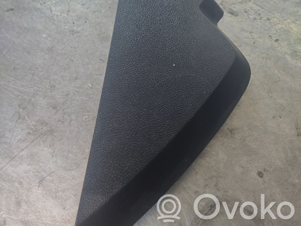 Panelės apdailos skydas (šoninis)   BB537804481A