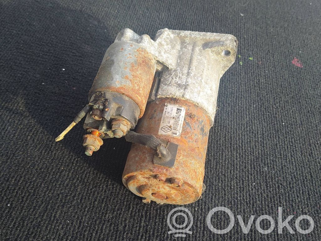 Renault Clio III Motor de arranque 