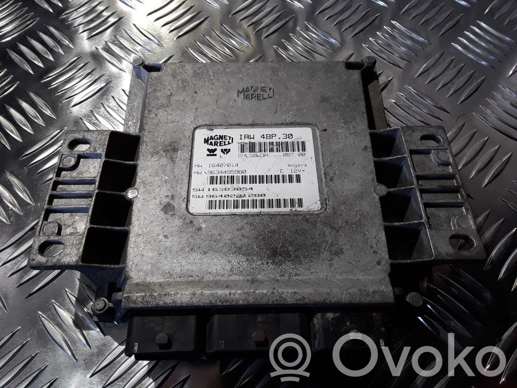 Peugeot 406 Engine control unit/module 