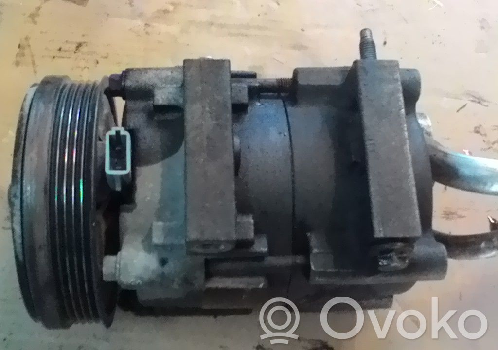 Ilmastointilaitteen kompressorin pumppu (A/C)   RFS