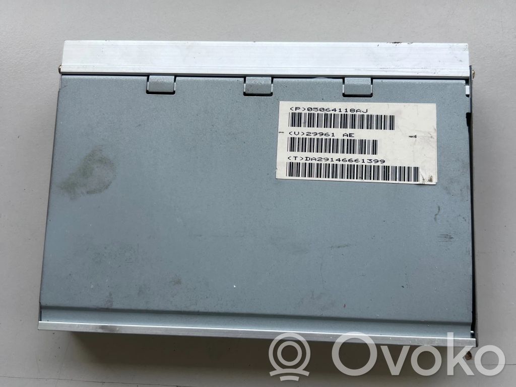 Chrysler 300 - 300C Amplificador de sonido 